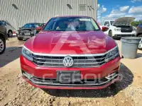 2016 Volkswagen Passat фото