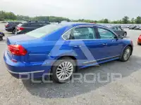 2016 Volkswagen Passat фото