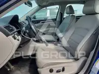 2016 Volkswagen Passat photo