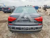 2016 Volkswagen Passat фото