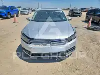 2016 Volkswagen Passat фото