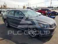 2016 Volkswagen Passat photo