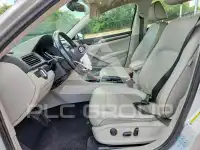 2016 Volkswagen Passat фото