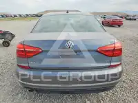 2016 Volkswagen Passat фото