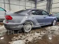 2016 Volkswagen Passat фото