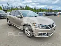 2016 Volkswagen Passat photo
