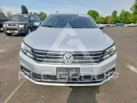 2016 Volkswagen Passat фото