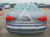 2016 Volkswagen Passat photo
