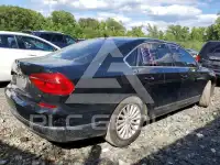 2016 Volkswagen Passat photo