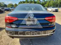 2016 Volkswagen Passat photo
