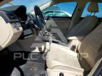 2016 Volkswagen Passat photo