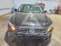 2016 Volkswagen Passat photo