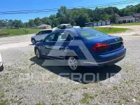 2016 Volkswagen Passat фото
