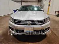 2016 Volkswagen Passat фото