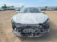 2016 Volkswagen Passat photo
