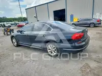 2016 Volkswagen Passat фото