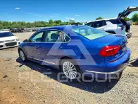 2016 Volkswagen Passat фото