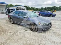 2016 Volkswagen Passat photo