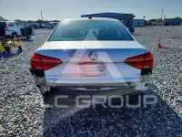 2016 Volkswagen Passat photo