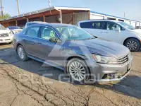 2016 Volkswagen Passat фото