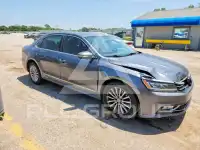 2016 Volkswagen Passat photo