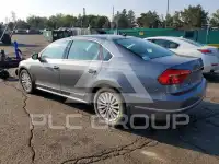 2016 Volkswagen Passat фото