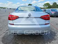 2016 Volkswagen Passat фото