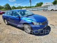 2016 Volkswagen Passat фото