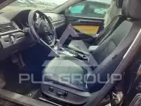 2016 Volkswagen Passat photo