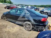 2016 Volkswagen Passat фото