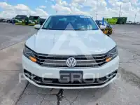 2016 Volkswagen Passat фото