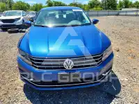 2016 Volkswagen Passat фото