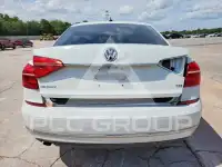 2016 Volkswagen Passat фото