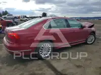 2016 Volkswagen Passat photo