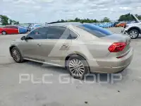 2016 Volkswagen Passat фото