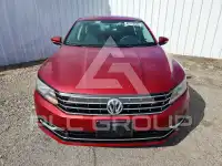 2016 Volkswagen Passat photo