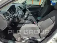 2016 Volkswagen Passat photo