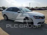 2016 Volkswagen Passat фото