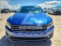 2016 Volkswagen Passat фото