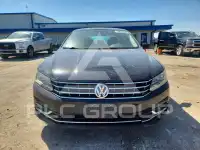 2016 Volkswagen Passat фото