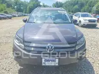 2016 Volkswagen Tiguan фото