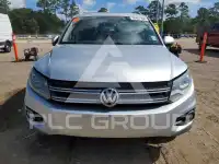 2016 Volkswagen Tiguan фото