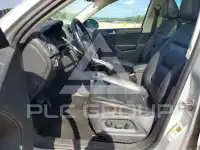 2016 Volkswagen Tiguan фото