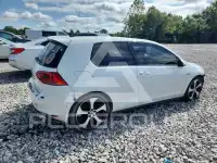 2016 Volkswagen GTI photo