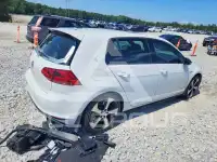 2016 Volkswagen GTI фото
