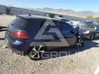 2016 Volkswagen GTI фото