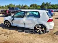 2016 Volkswagen GTI фото