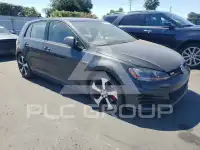 2016 Volkswagen GTI фото