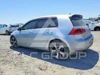 2016 Volkswagen GTI фото