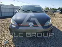 2016 Volkswagen GTI фото